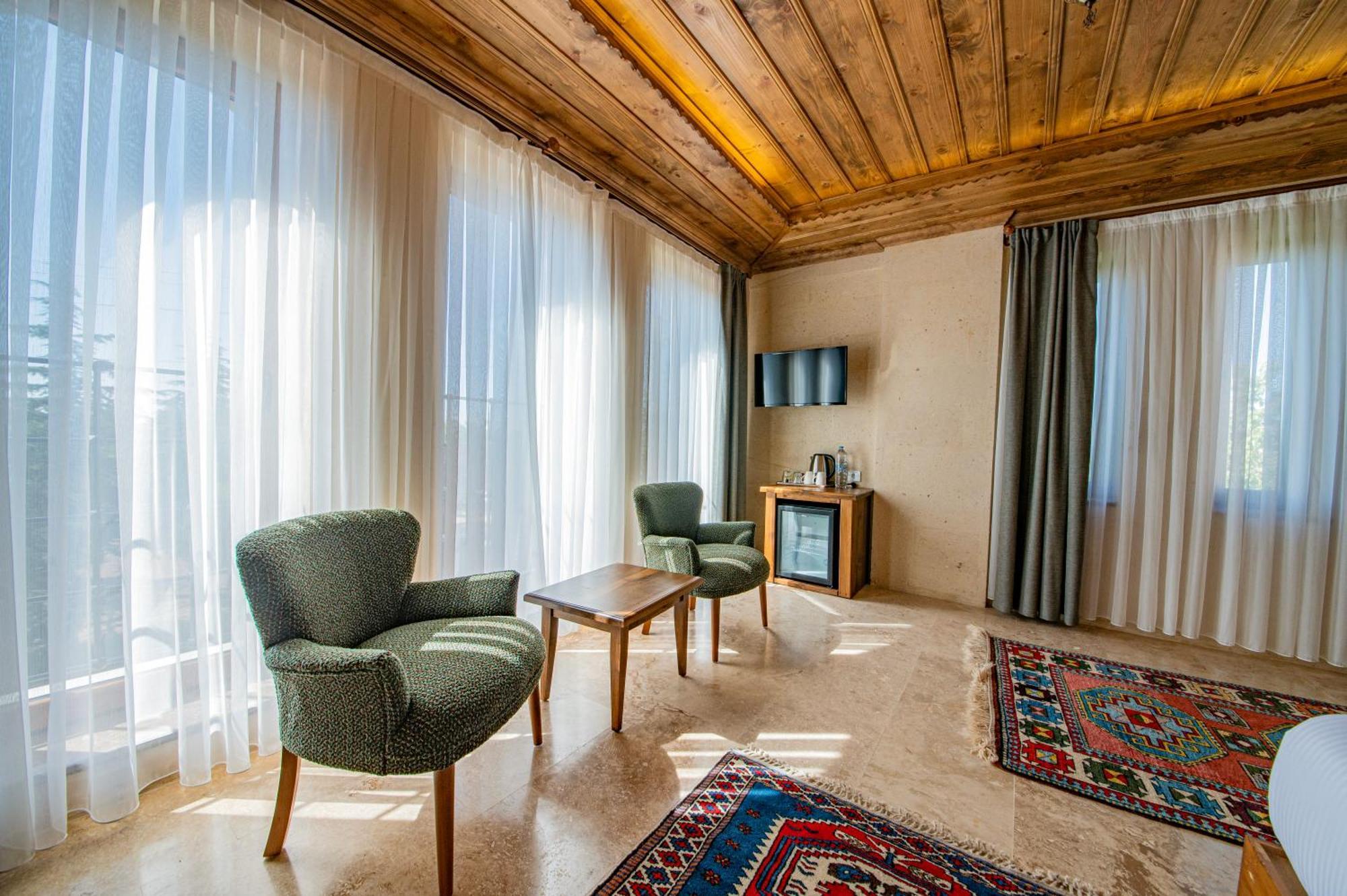 Remus Romulus Cappadocia Hotel Uchisar Exterior photo
